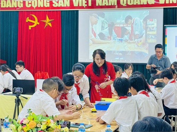 Phòng GDĐT quận Hoàng Mai tổ chức thành công chuyên đề cấp Thành phố “Hoạt động trải nghiệm trong giảng dạy môn Toán”