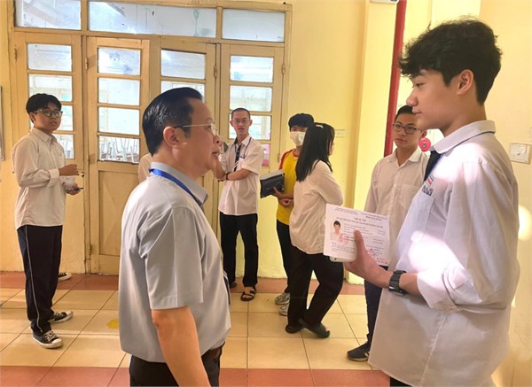 Gần 4.000 học sinh Hà Nội thi chọn học sinh giỏi lớp 12