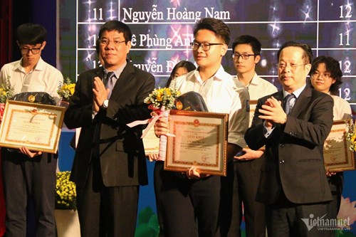 Trường có điểm chuẩn lớp 10 thấp nhất Hà Nội lần đầu có học sinh giỏi quốc gia